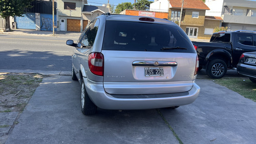 Chrysler Caravan 3.3 Se 3.3