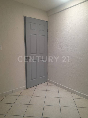 -se Vende Casa En Col. Tierra Nueva En Cd. Cuauhtemoc, Chih