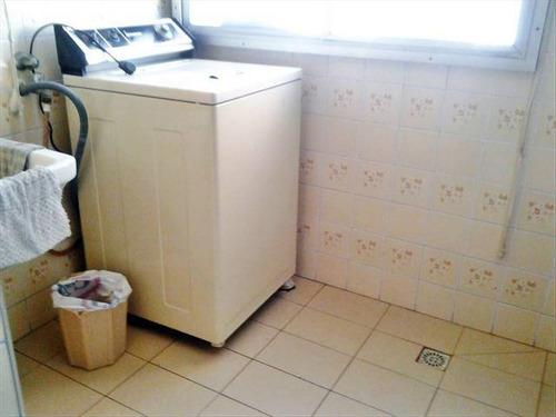 Imagem 16 de 20 de Apartamento Amplo 80 M2 Com 02 Dormitorios 02 Banheiros Padrao Elevado Na Avenida Presidente Wilson Perto Do Pao De Acucar E Do Extra E Mc Donalds Escola Objetivo E Faculdade Fortec - Hm1165