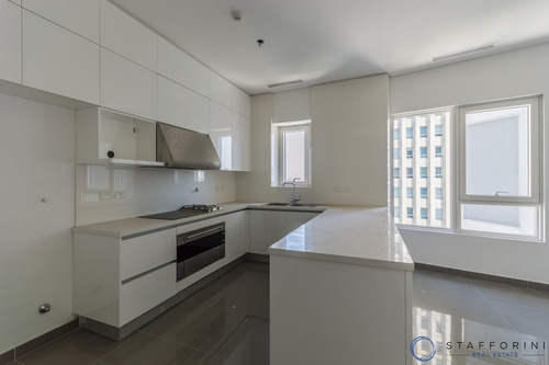 Departamento De 4 Ambientes Con Balcon Terraza Y Dependencia De Servicio Completa - Alvear Tower