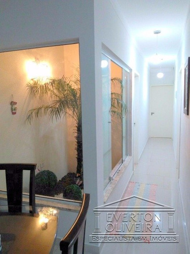 Casa - Villa Branca - Ref: 9383 - V-9383