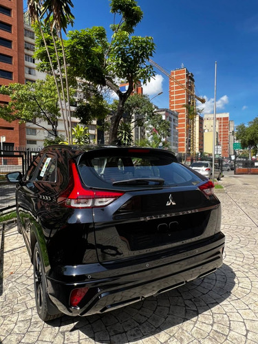 Imagen 2 de 14 de Mitsubishi Eclipse Cross 2023
