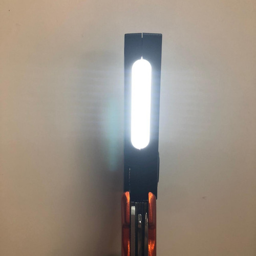 Imagen 5 de 8 de Multi Herramienta Con Iman Y Luz Cob Ideal Camping - Kushiro