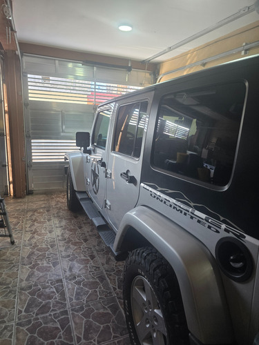 Jeep Wrangler 3.6 Unlimited Sahara 4x4 At