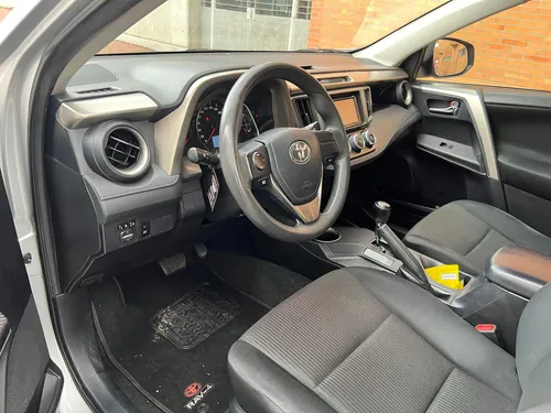 Toyota RAV4 2.0 Life
