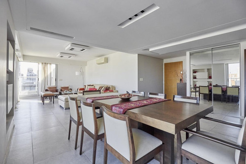 Imagen 7 de 30 de Increíble Semipiso Con Vista Al Rio Desde Los Dormitorios Y Terraza !! - Belgrano