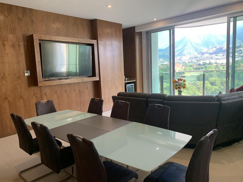 Imagen 2 de 15 de Departamento En Venta Zona Santa Engracia, San Pedro