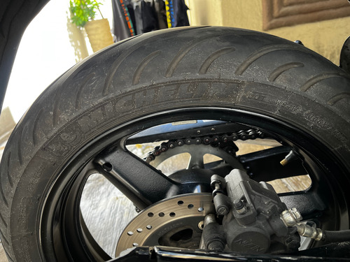 Suzuki Inazuma 250