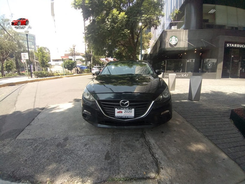 Imagen 3 de 15 de Mazda 3 Touring 2015