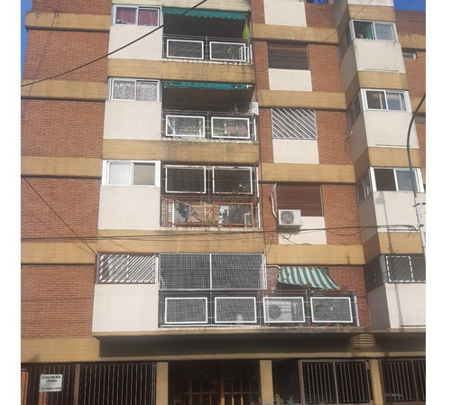 Imagen 1 de 9 de 2 Ambientes En Caseros Centro