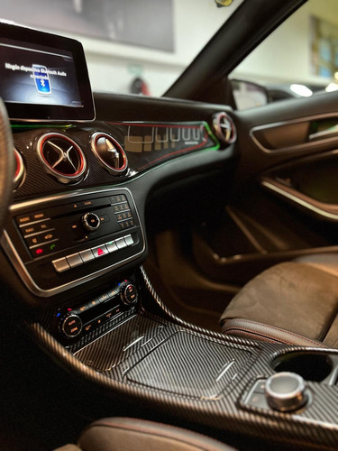 Mercedes-Benz Clase GLA 2.0 250 Cgi Sport Sin Techo At