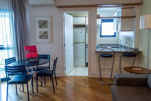 Imagem 3 de 15 de Flat Com Excelente Localização No Paraiso 02 Dorms 60m² - Sf26157