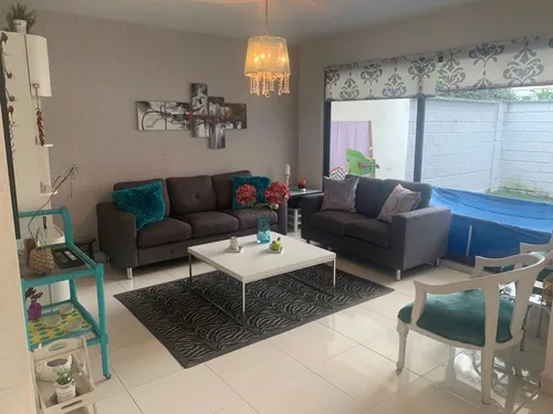 Casa En Venta En Poblado-los Gonzáles. Cod V12074