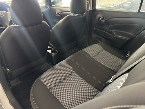 Nissan Versa VERSA SV 1.6 16V FLEXSTART 4P AUT.