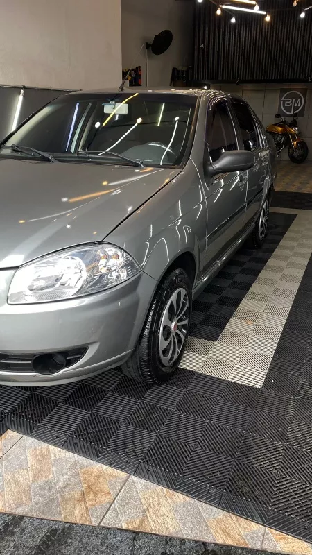 Fiat Siena 1.0 Elx Flex 4p