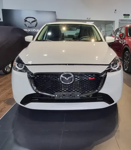 Mazda 2 Sedan Gran Touring 2026 Disponible