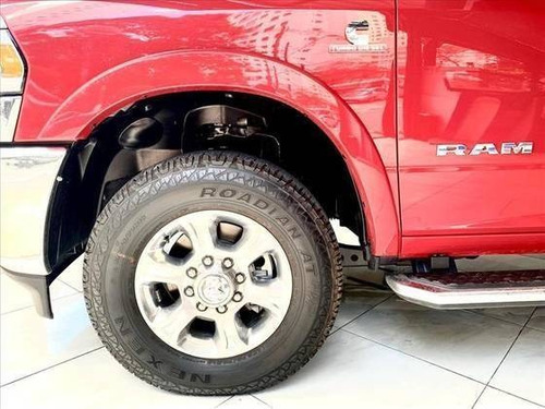 Imagem 10 de 11 de Dodge Ram 6.7 2500 Laramie 4x4 Cd I6 Turbo Diesel 4p