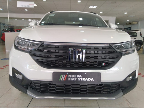 Imagen 2 de 20 de Fiat Strada 2023 0km / 2022 O 2021