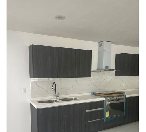 Imagen 6 de 30 de Casa Para Estrenar Sagredo 32