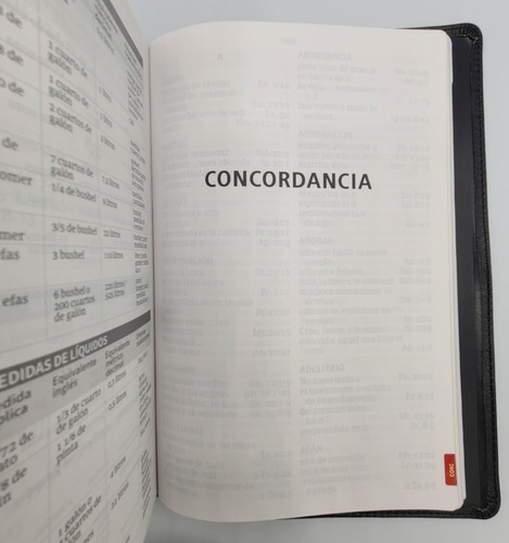 Imagen 5 de 6 de Biblia Letra Super Gigante Rvr1960 Pasta Dura Bordada