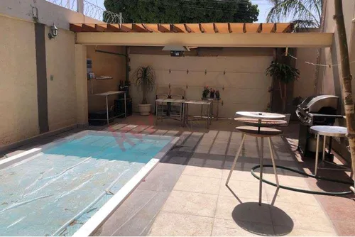 Casa Con Alberca En Torreón, Colonia Navarro