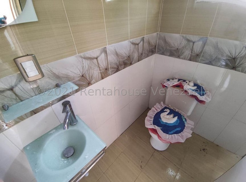 Imagen 13 de 17 de Casa En Venta En El Limon Maracay Aragua 22-14660 Irrr