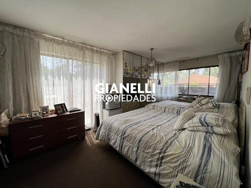 Gran Casa 4d/4b + Serv - Osman Pérez Freire - Miguel Ramírez