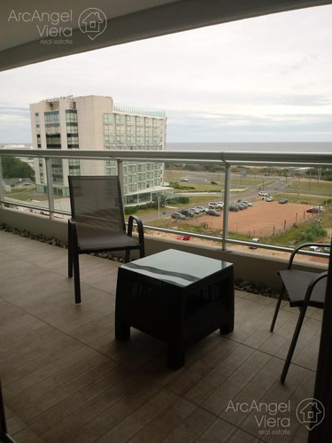 Apartamento Frente Al Mar En Venta Y Alquiler Anual - Playa Brava - Look Brava