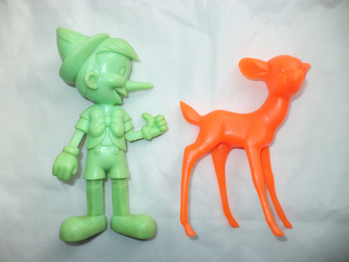 Figuras (circa 1970) Bambi Y Pinocho (Usado)
