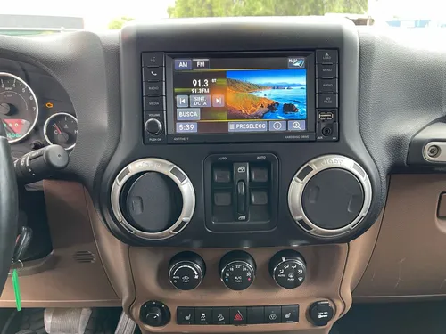 Jeep Wrangler 3.7 Unlimited Sahara 3.6 4x4 At