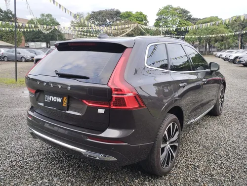 Volvo Xc60 Recharge Awd 80kms Autono 2023 Gris Platin Ltp566