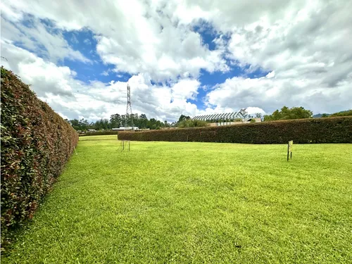 Lote Campestre En Llanogrande