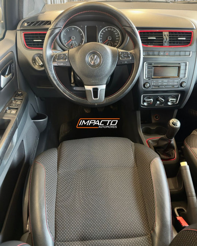 Volkswagen Fox Rock in Rio 1.6 Mi Total Flex 8V 5p