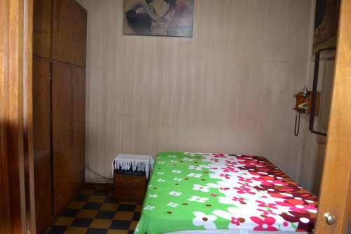 Casa Pasillo Venta Cullen 1800 2 Dormitorios