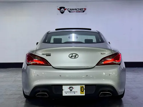 Hyundai Genesis 2.0 TURBO COUPE MECANICO (FINANCIAMIENTO)