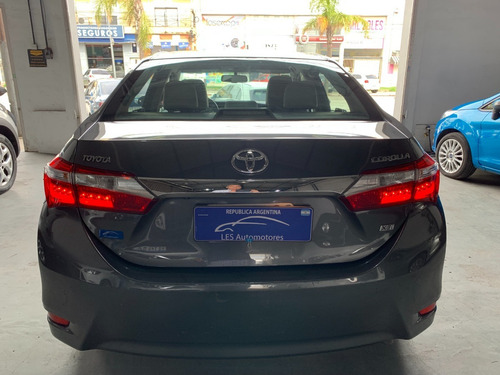 Imagen 10 de 15 de Toyota Corolla Xei Pack 1.8 6mt Les Automotores
