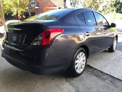 Nissan Versa