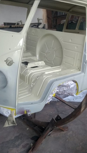 Volkswagen Kombi Std 1500