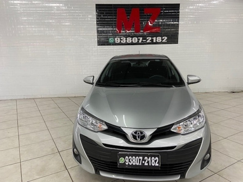 Imagem 2 de 9 de Yaris 2019 Sd Xl 1.5 Automático Prata