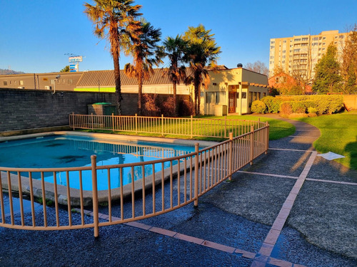 Se Vende Impecable Y Gran Departamento En Edificio Versalles