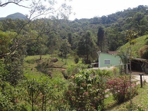 Sítio Para Venda Em Nova Friburgo, Debossan, 2 Dormitórios, 1 Suíte, 2 Banheiros, 2 Vagas - 160_2-964456