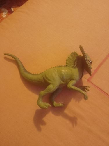 Figura Dinosaurio Dilophosaurus (Usado)