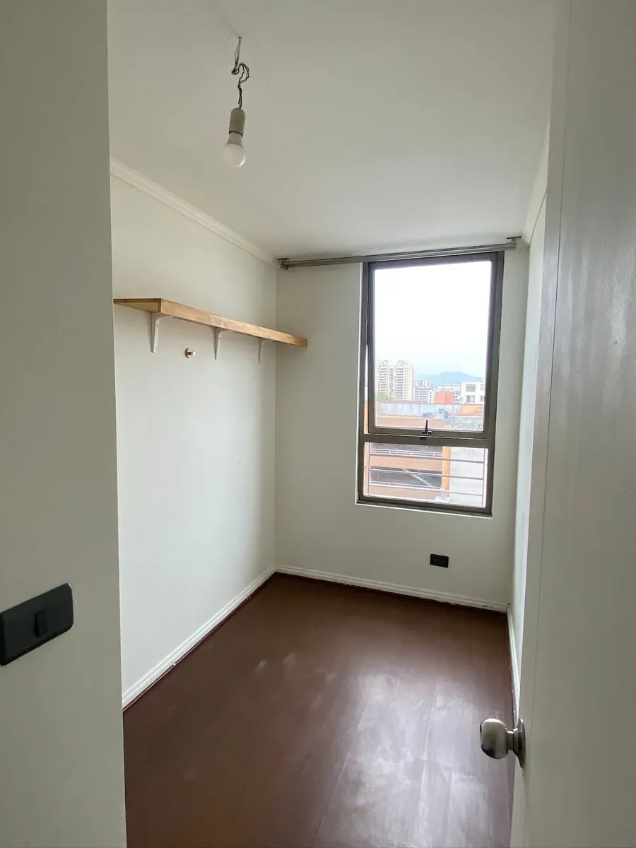 Imagen 4 de 12 de Oportunidad Departamento Metro Los Héroes 2d / 2b 1 E+1 Bd