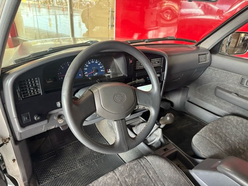 Toyota Hilux 3.0 Srv Cab. Dupla Turbo 4x4 4p