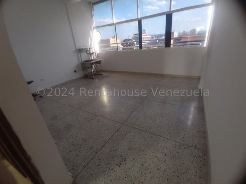 Milagros Inmuebles Apartamento Alquiler Barquisimeto Lara Zona Centro Economica Residencial Economico Código Inmobiliaria Rent-a-house 25-5187