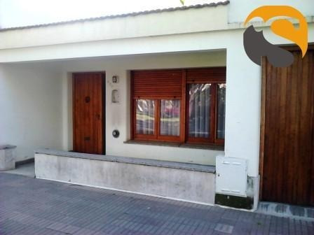 Casa Centrica En Alquiler Y/o Venta En #trenquelauquen
