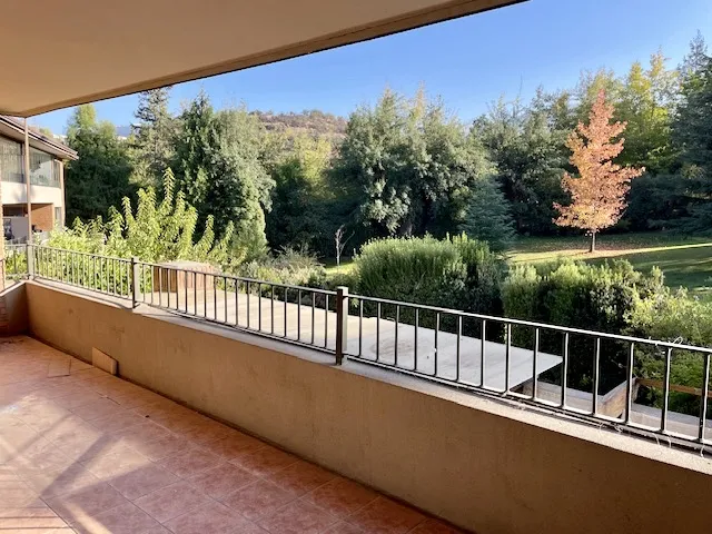 Imagen 2 de 19 de Muy Lindo Departamento En Camino El Huinganal