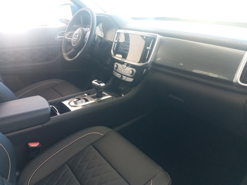 Imagen 3 de 5 de Great Wall Poer Plus 2.0 8at Deluxe 4x4