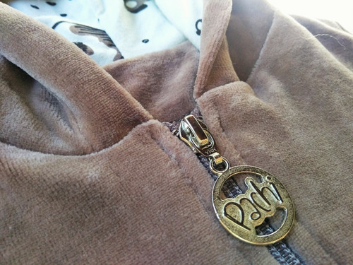 Imagen 3 de 7 de Campera Canguro Plush Con Capucha Forrada Para Bebé