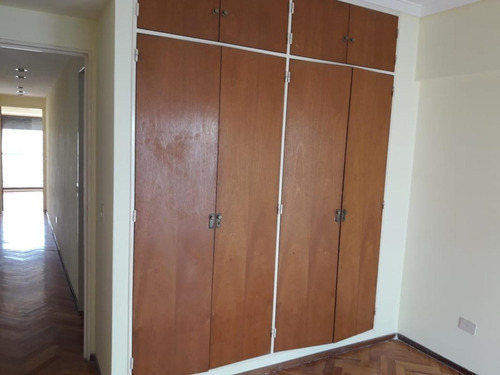 Imagen 8 de 20 de Excelente Piso En Inmejorable Ubicación, 4 Amb Con Dependenc